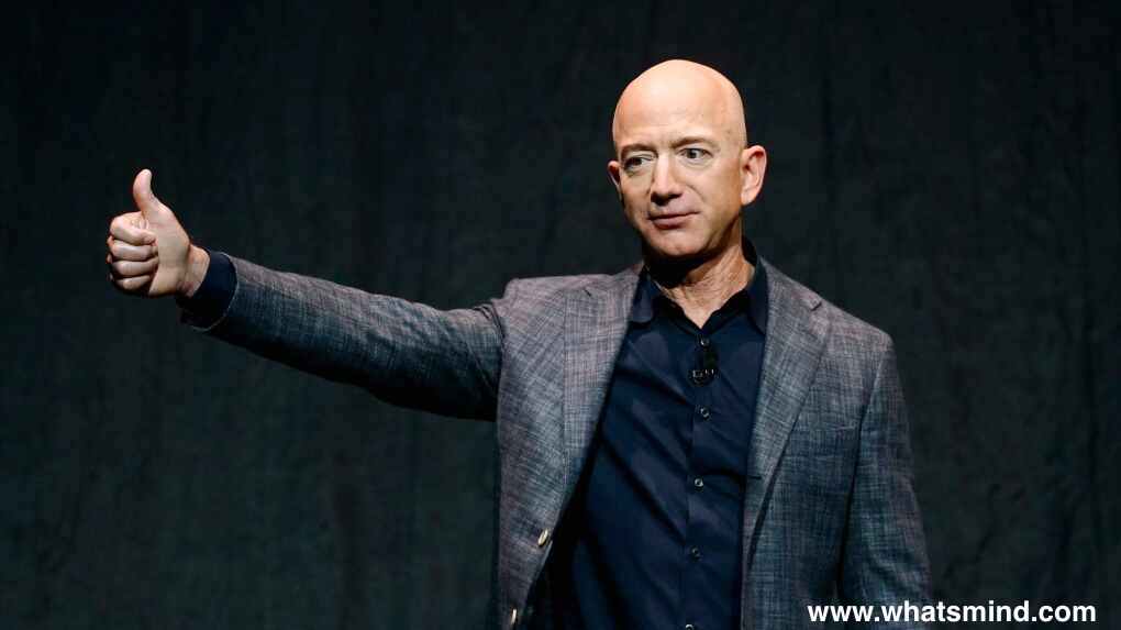 How much money does Jeff Bezos has?